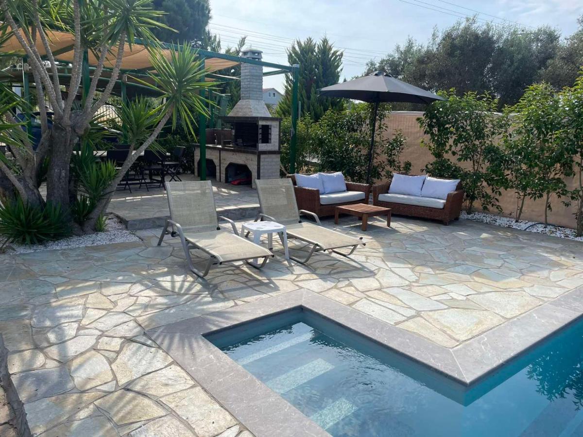 Vila Kalimera Private Pool Néa Potídea Kültér fotó
